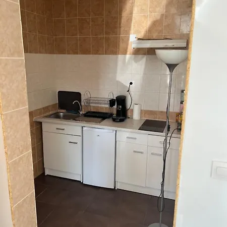 Appartement équipé Proche De La Gare De